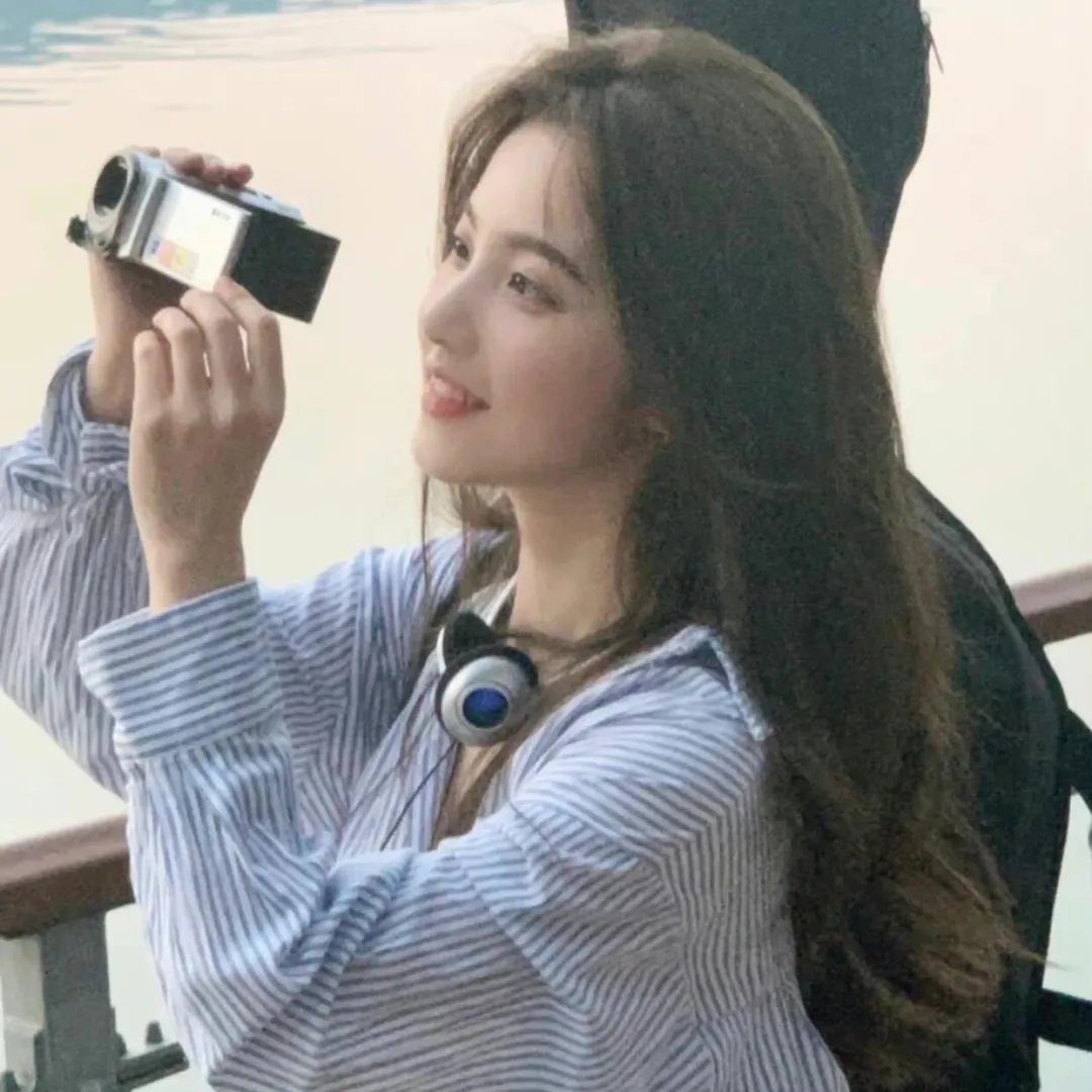 被众神捡到的男孩第二季